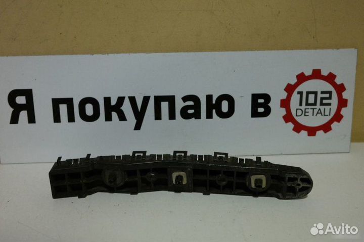 Кронштейн бампера задний левый Nissan Juke F15