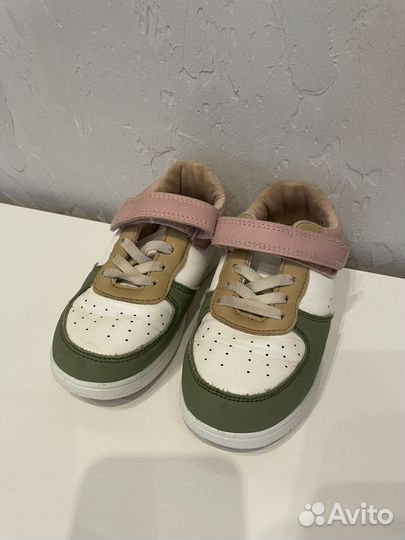 Кроссовки gloria jeans на девочку 28