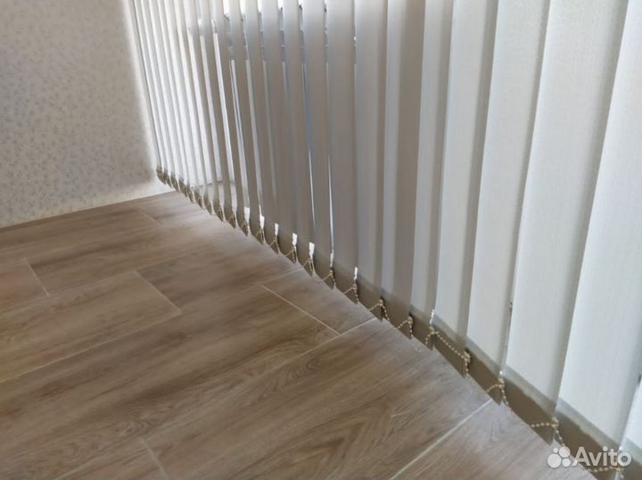 Вертикальные жалюзи тканевые пластиковые