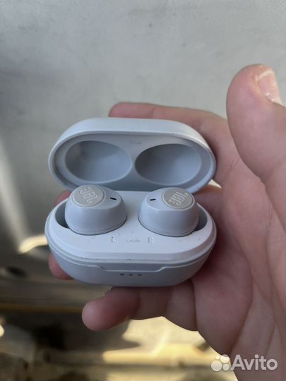 Беспроводные наушники jbl tune 115 tws