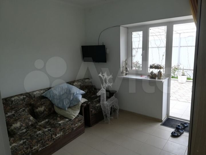 Комната 15 м² в 3-к., 1/1 эт.