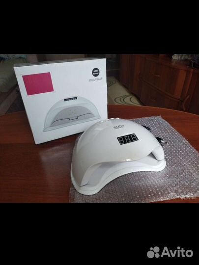 Уф лампа для ногтей