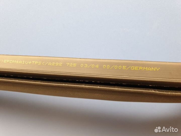 Накладка стекла передней левой двери Mercedes GLE