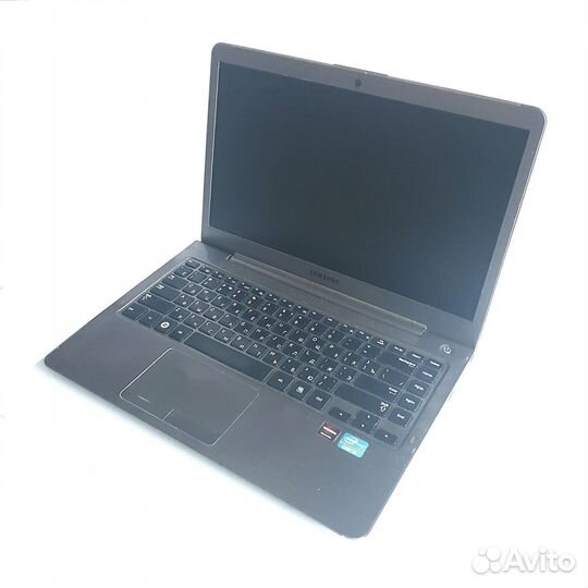 Ноутбук Samsung NP530U4B-S03