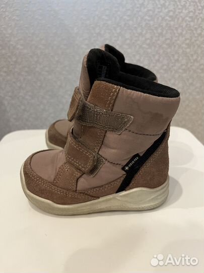 Ботинки демисезонные для девочки Ecco