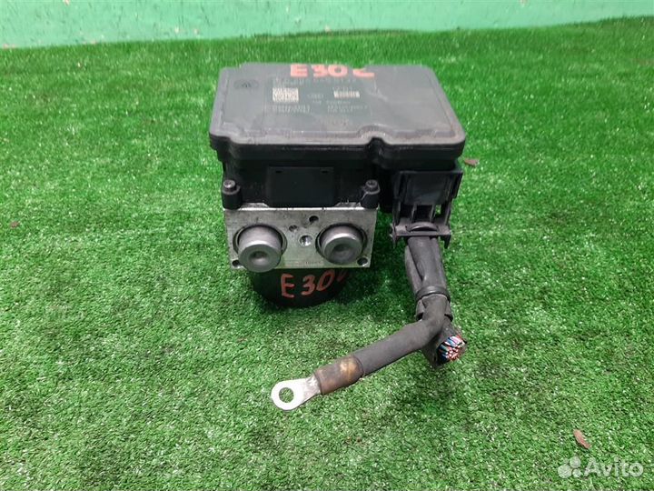 Насос ABS Mercedes Benz C-Class W204 2008