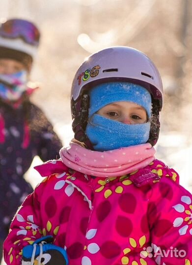 Горнолыжный шлем