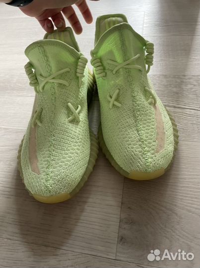 Кроссовки Adidas Yeezy boost 350 v2 glow