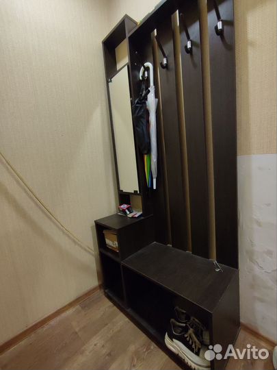 Шкаф зеркало вешалка в прихожую