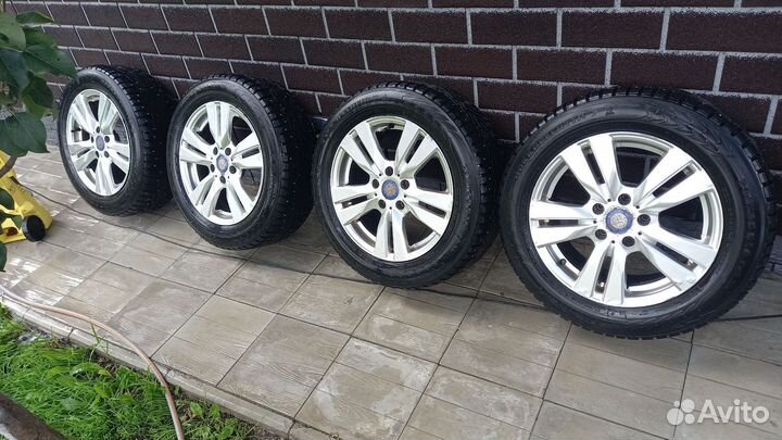 Колеса r16 зимние 205/60 Nokia Hakkapelitta