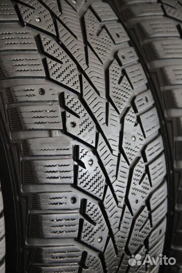 Gislaved NordFrost 100 215/55 R16 97T