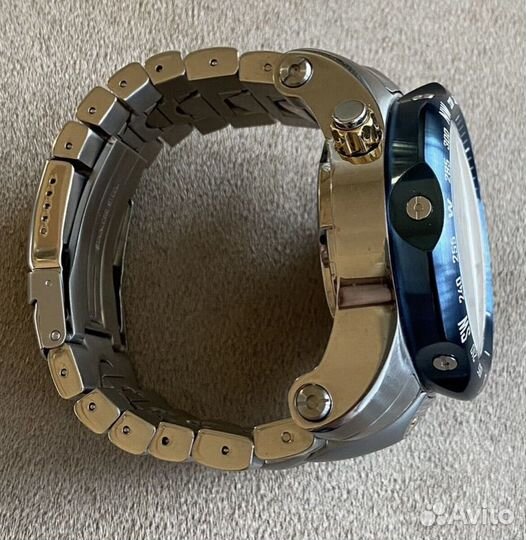 Часы Invicta Venom Intrinsic 12586 Reserve