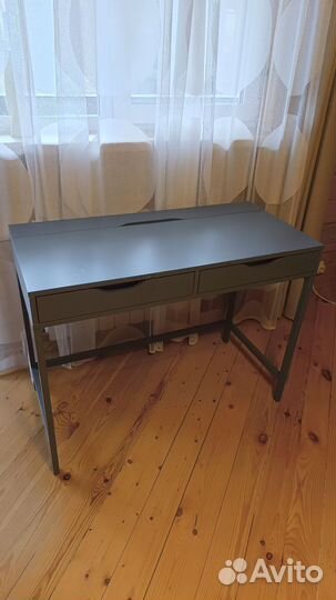 Письменный/компьютерный стол IKEA Алекс