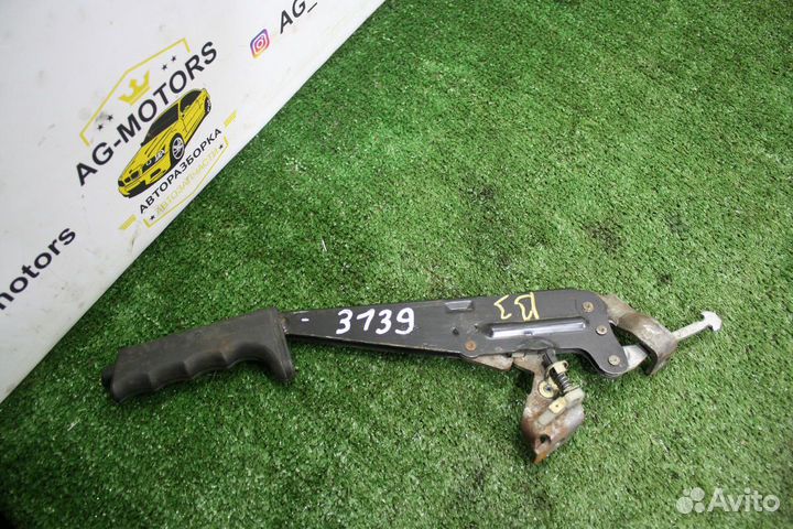 Рычаг стояночного тормоза Volkswagen Passat B3