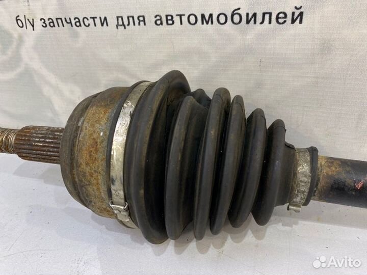 Граната передняя левая Renault Duster HSM F4R 2012