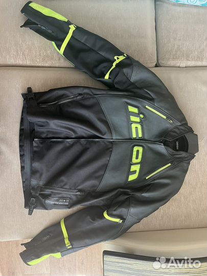 Icon Contra 2 Leather черно-зеленая мотокуртка