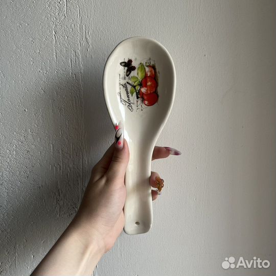 Керамическая подставка для ложки