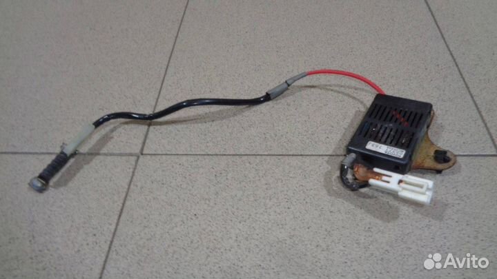 Блок электронный Toyota Camry 40