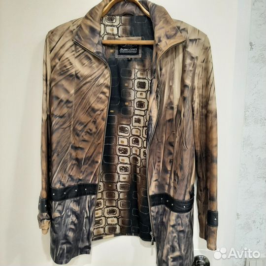 Куртка кожаная женская