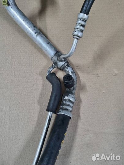 Трубка кондиционера Opel Astra J GTC