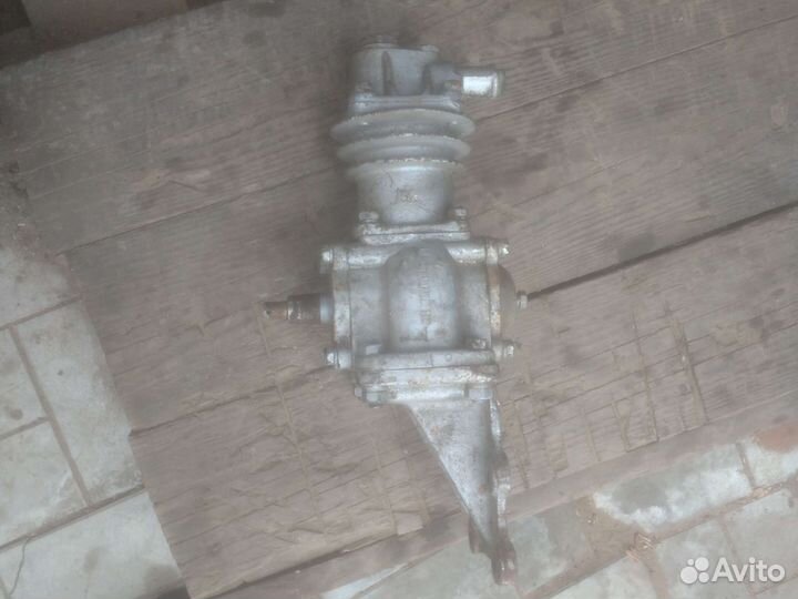 Компрессор газ 66