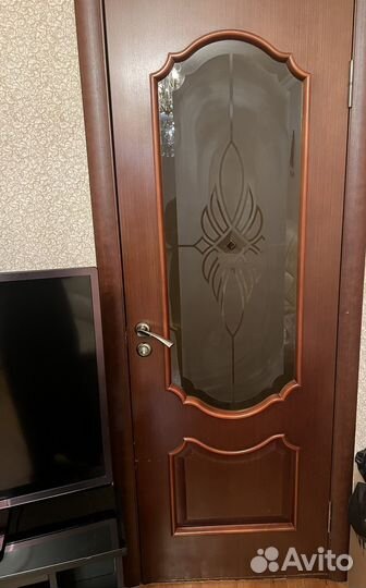 Дверь межкомнатная со стеклом бу