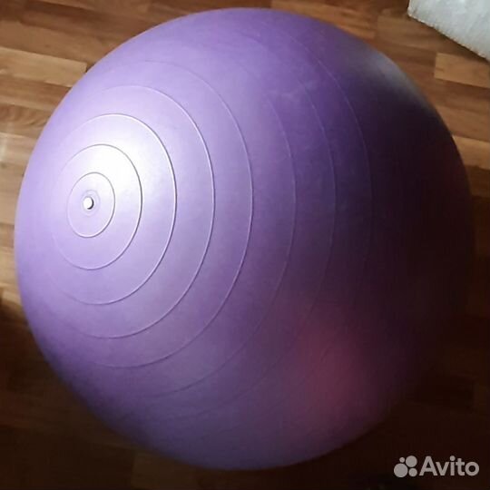 Гимнастический мяч