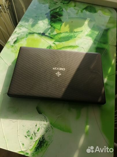 Ноутбук dexp