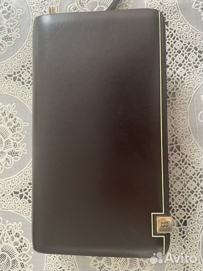 Мужские кошельки из натуральной кожи