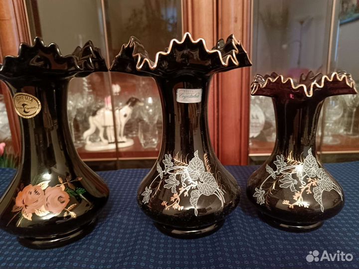 Вазы Богемия и гутная техника винтаж новые