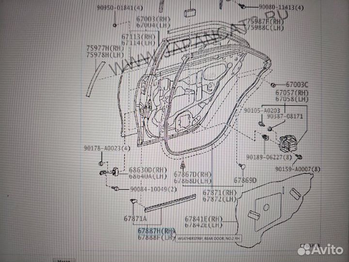 Уплотнитель двери задний правый Toyota Camry V55