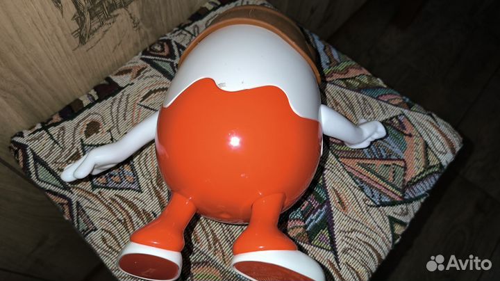 Пластиковая подарочная фигурка от Киндер-сюрприза