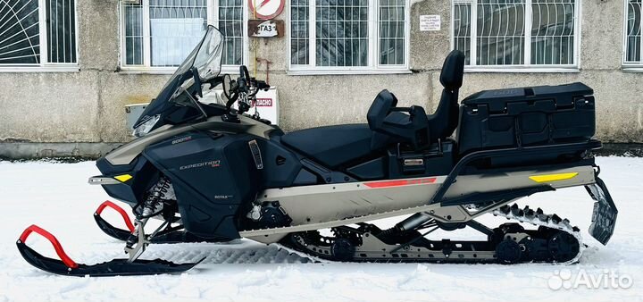 SKI-DOO expedition SE 900 ACE turbo VIP