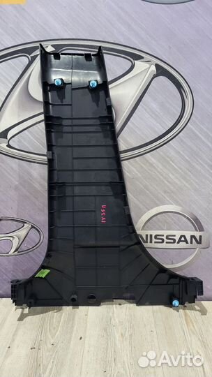 Обшивка средней стойки накладка ремня безопасности