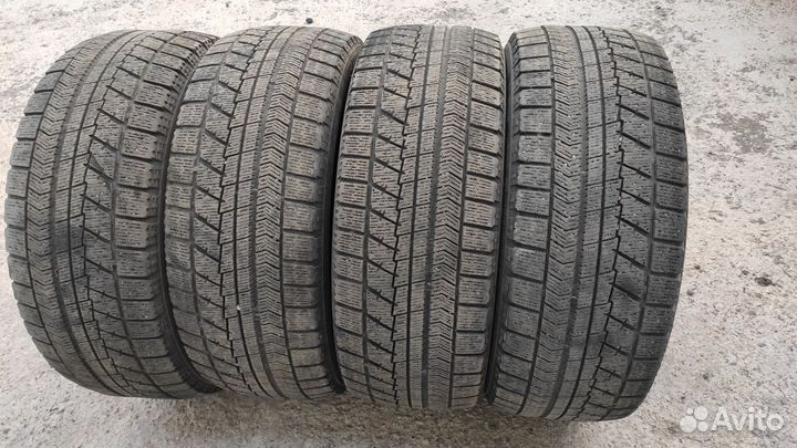 Bridgestone Blizzak VRX 225/55 R17 97S