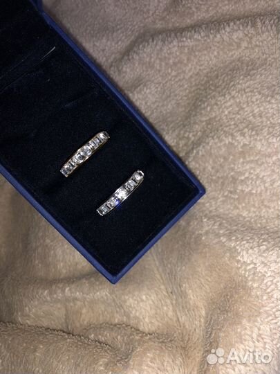 Кольца Swarovski