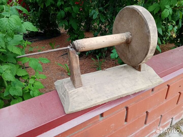 Старинное скально ткацкое