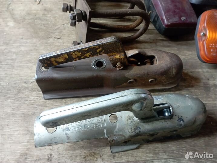 Тягово-сцепное устройство для прицепа