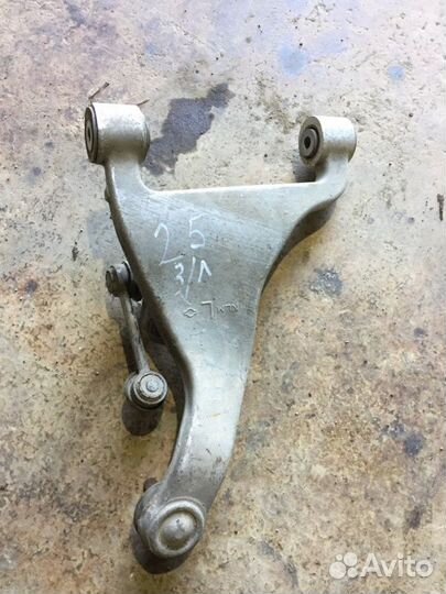 Рычаг подвески задний левый Infiniti Fx35