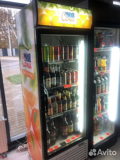 Холодильники и холодильные витрины