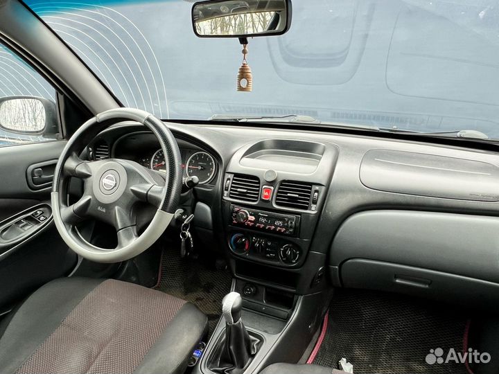 Nissan Almera 1.5 МТ, 2005, 417 578 км