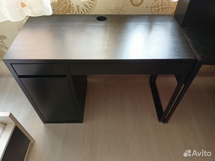 Компьютерный стол IKEA