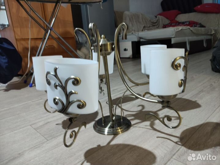 Люстра потолочная бу