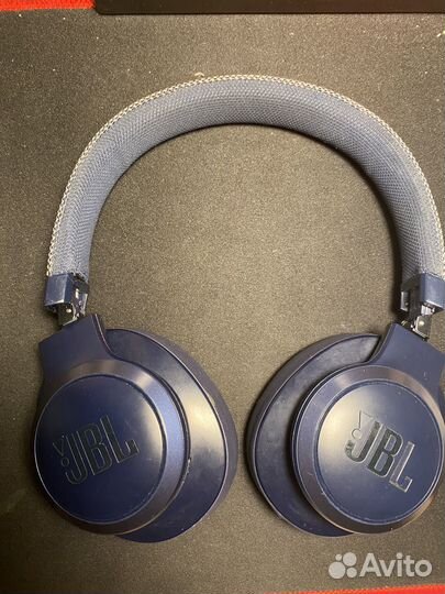 Наушники JBL