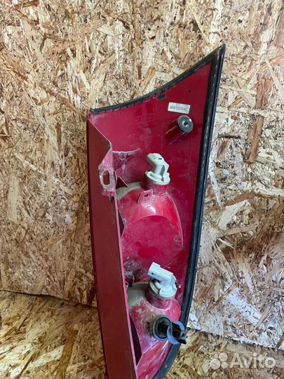 Фонарь задний левый правый Ford Focus 1 хэтчбек