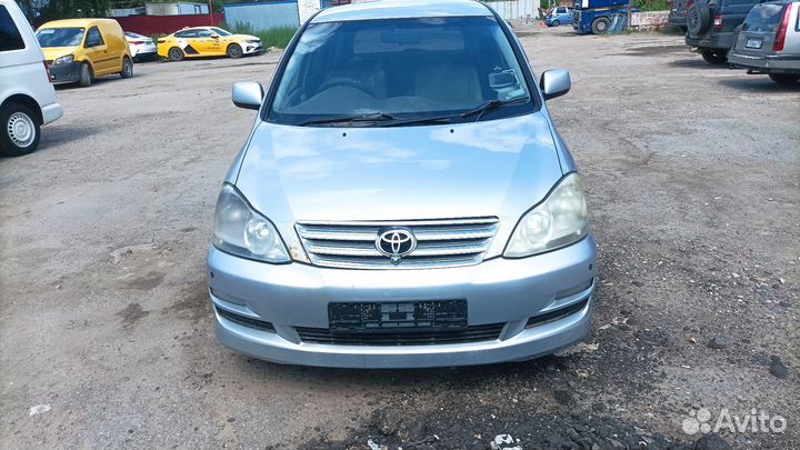 Авторазбор тайота ипсум 2004