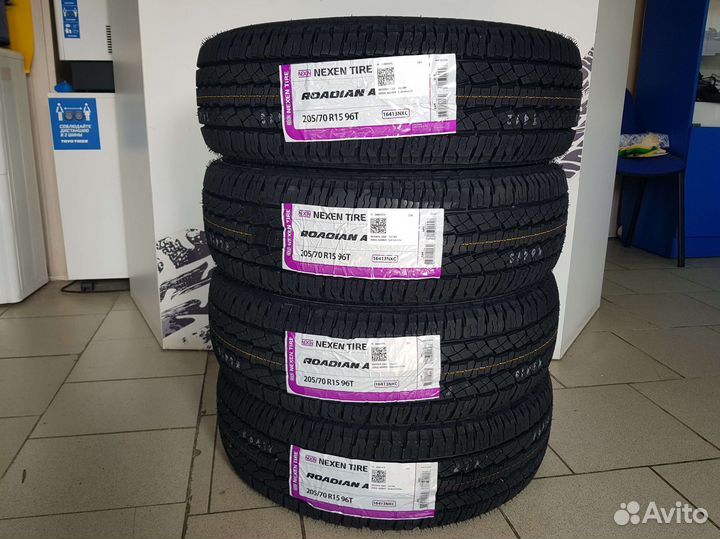 Nexen Roadian AT 4X4 RA7 205/70 R15 96T