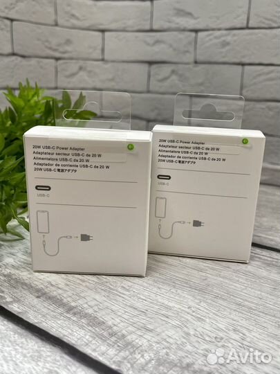 Оригинальный блок быстрой зарядки 20W Apple