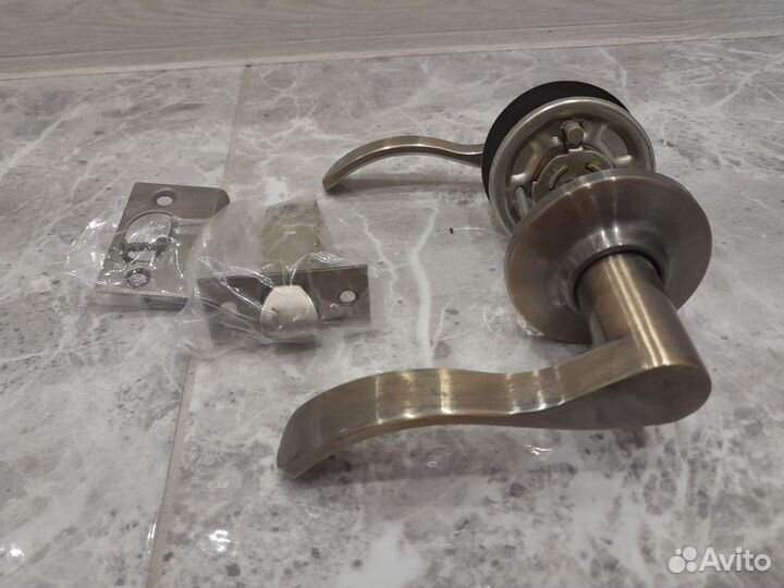 Ручки для межкомнатных дверей