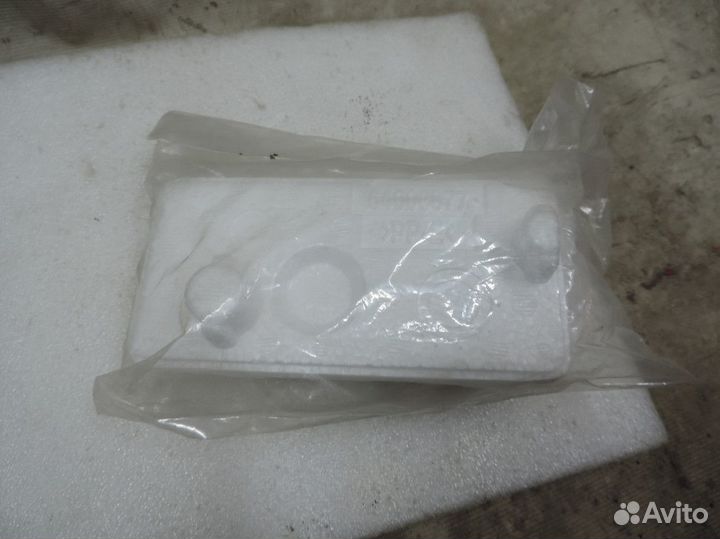 Абсорбер переднего бампера левый Mitsubishi ASX 20